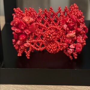 Vintage stone bracelet with seed beads red